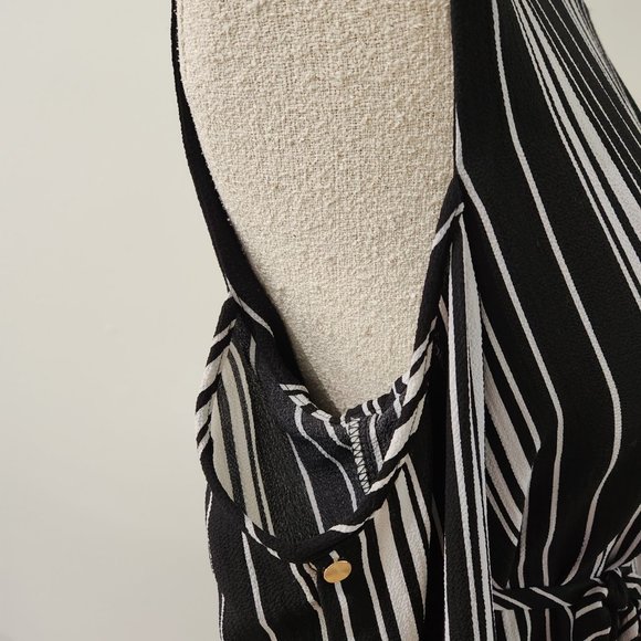 Calvin Tran Black & White stripe short dress with shoulder cut-outs - Picture 6 of 8